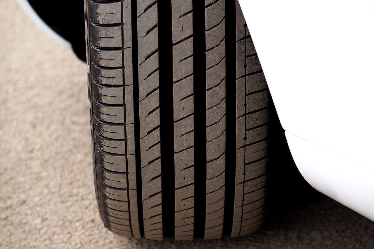 Miami-Dade mobile tire service dispatch