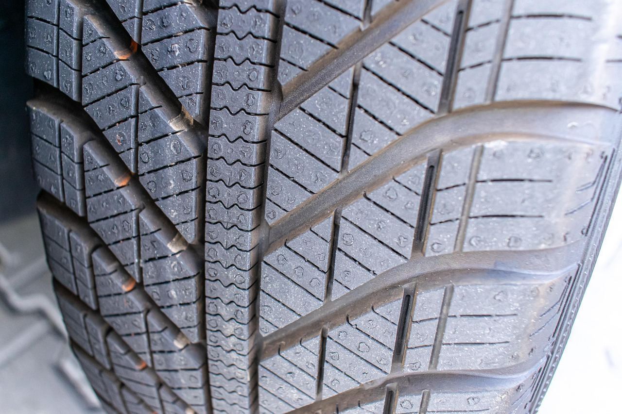 Miami-Dade mobile tire service dispatch